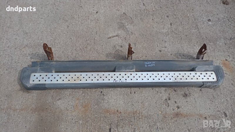 Дясна степенка Mitsubishi Pajero 2003г.	, снимка 1