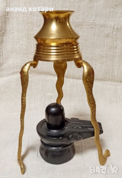 Шивлинг от месинг и черен камък - 20 см, снимка 1