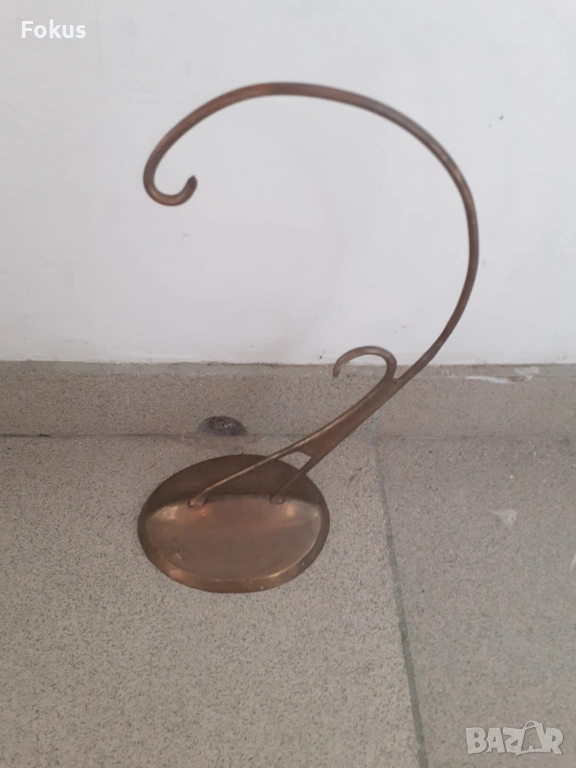 Страхотна бронзова стойка за часовник или бижу, снимка 1