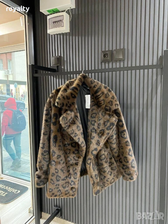 Стилно Дамско Палто, снимка 1