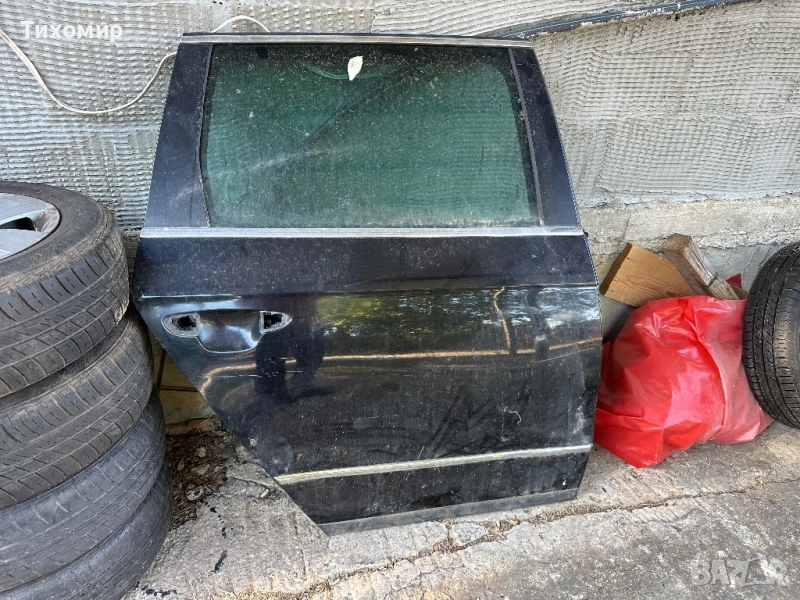 Задна дясна врата от Пасат 6, снимка 1