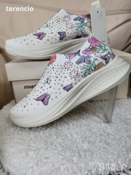 Нови дамски маратонки беж - пеперуда, снимка 1