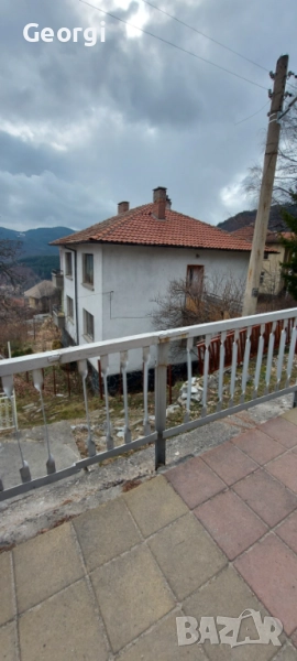 Продавам етаж от къща село Давидково област Смолян , снимка 1