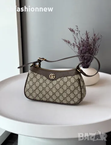 Gucci чанта с кафяво или черно, снимка 4 - Чанти - 56321158
