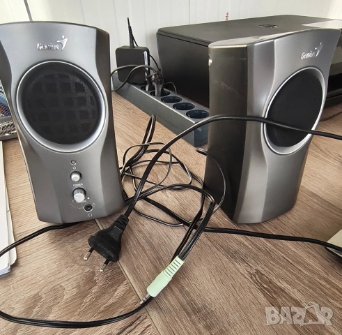Тонколонки за компютър и лаптоп Genius SP-E120, снимка 4 - Слушалки и портативни колонки - 53704229