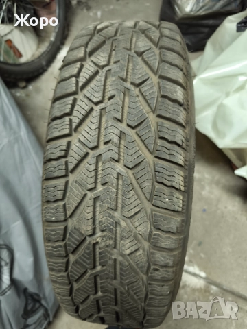 8 броя гуми и джанти 195/65/15 за Мерцедес 