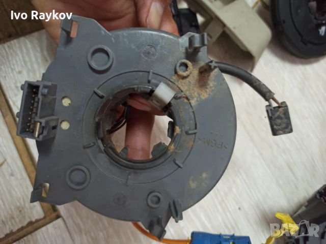 Лентов кабел за Airbag за Opel Corsa C , 24459850, снимка 2 - Части - 47386740