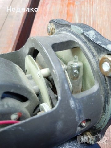 Индикатор за наклон от стар руски самолет , снимка 10 - Антикварни и старинни предмети - 41184887