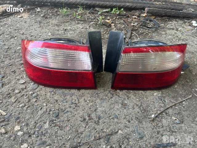 стопове за Renault Laguna II 2 хетчбек ляв стоп десен