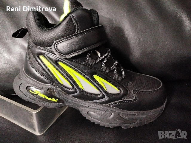 детски ватирани маратонки , снимка 2 - Детски маратонки - 52641537