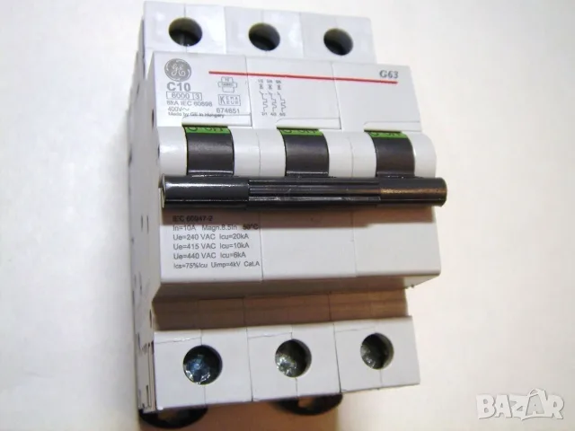 автоматичен прекъсвач GENERAL ELECTRIC 10 AMP CURVE C