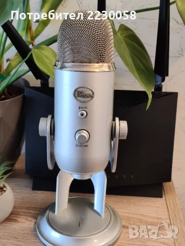 Микрофон Blue Yeti Silver
