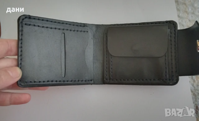 Портфейл с две отделения за банкноти , снимка 2 - Портфейли, портмонета - 50829139