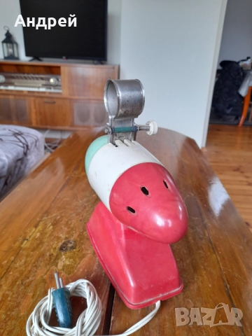 Стар Прожекционен апарат Пионер-2, снимка 3 - Антикварни и старинни предмети - 51569685