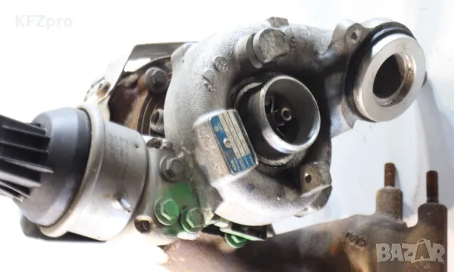 Турбо компресор голф 6 - VW Golf 6, снимка 6 - Части - 48330096