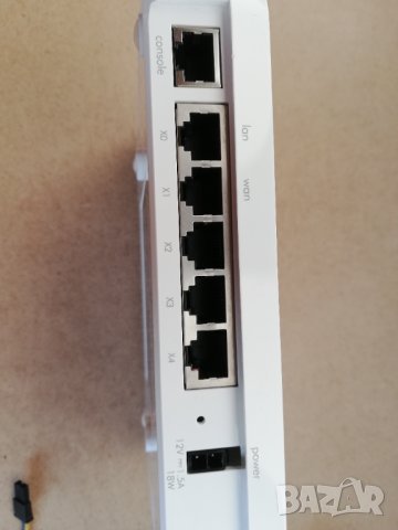 Sonicwall TZ105 Firewall, снимка 7 - Мрежови адаптери - 41718077