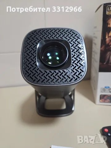 Нов Смарт Проектор P30 (Android 11, 4K поддръжка, WiFi 6, Bluetooth) – Преносимо Кино, снимка 2 - Плейъри, домашно кино, прожектори - 56202815