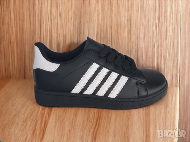 Дамски маратонки Classic Sports, снимка 1