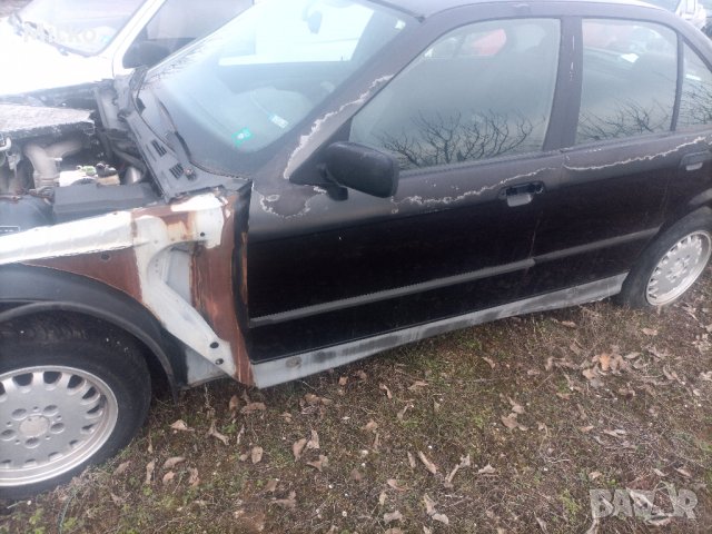BMW 316 1.6I / БМВ 316 1.6И - На Части, снимка 2 - Автомобили и джипове - 35811154