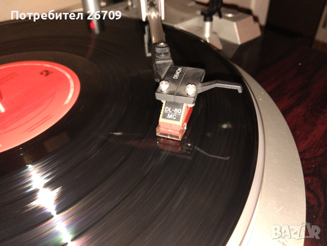 Грамофон Denon DP 47F, снимка 3 - Грамофони - 44826854