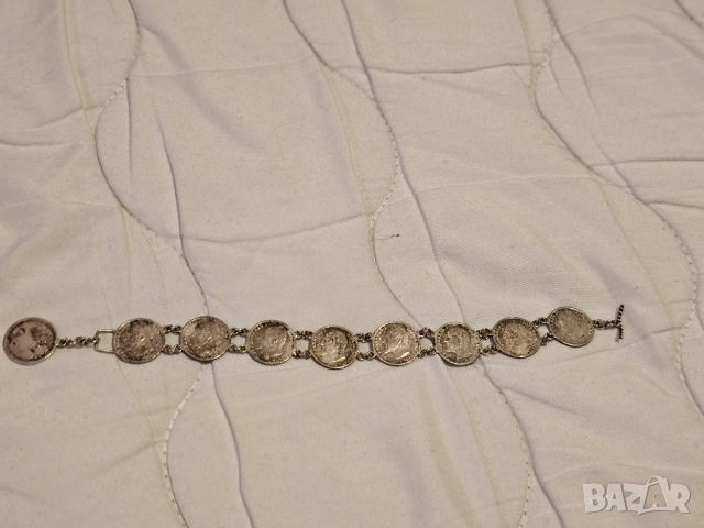 Стара сребърна гривна с монети 1913 г С Фердинанд 1 запазете спомен от Българския Лев и История., снимка 2 - Гривни - 53830702