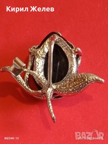 БРОШКА ЗЕЛЕНО ЦВЕТЕ ИНКРУСТАЦИЯ от СЕДЕФ и КРИСТАЛИ ЛУКС ПОДНЕСЕН АРИСТОКРАТИЧНО 52225, снимка 8 - Други - 52533485