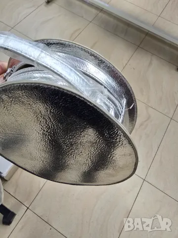 Дамска козметична чанта, снимка 4 - Чанти - 49401279