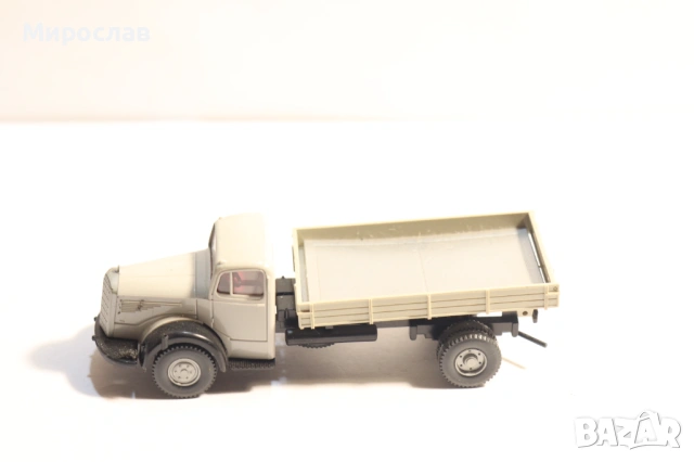 WIKING H0 1/87 MERCEDES КАМИОН МОДЕЛ САМОСВАЛ, снимка 2 - Колекции - 53201026