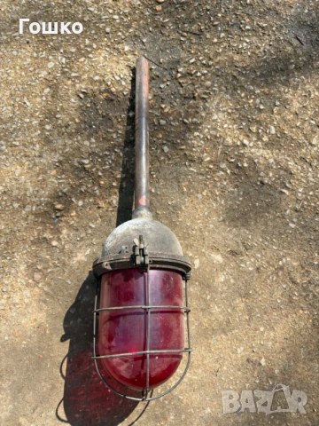 Корабна сигнална лампа