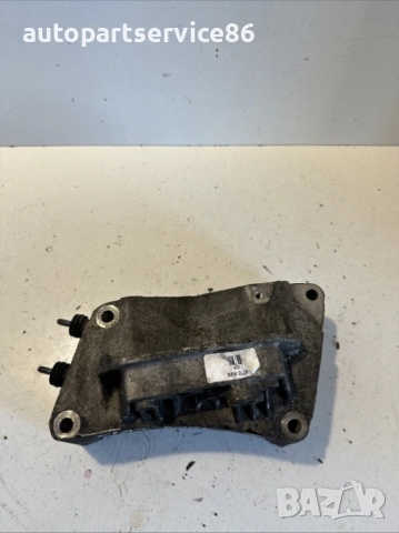 държач за Fiat 500L, номер 55198565, за 1.3 Мултиджет, 2013 г.