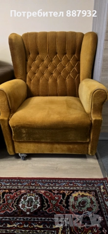 Продавам фотьойли и табуретки