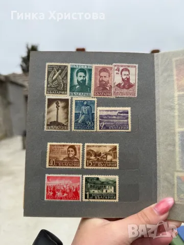 Малък класьор с различни пощенски марки, снимка 11 - Филателия - 49993618