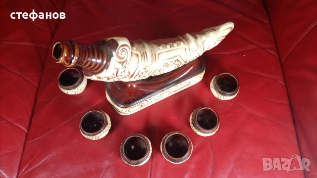 Красив комплект за греяна ракия, керамика, рог, поставка и 6 чашки, снимка 6 - Сервизи - 53659425