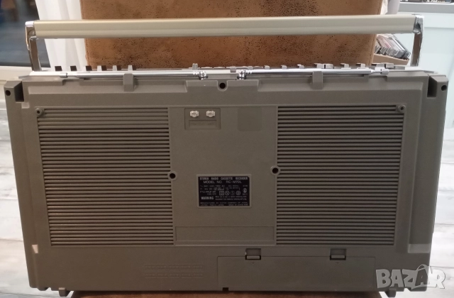 Радиокасетофон JVC M70L Boombox Ghettoblaster jvc rc m70l, снимка 12 - Радиокасетофони, транзистори - 52885755