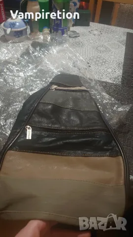 Интересна асиметрична раница естествена кожа , снимка 1