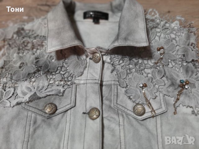 Дамски дънков елек с дантела 