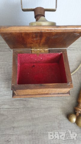 Стара дървена кутия за бижута във формата на телефон, снимка 6 - Колекции - 41856901