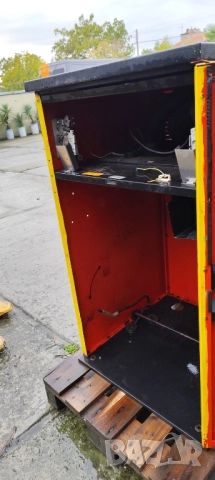 Шкаф за прахосмукачка , снимка 6 - Други машини и части - 52384351