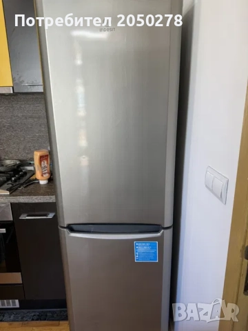 Хладилник марка Indesit