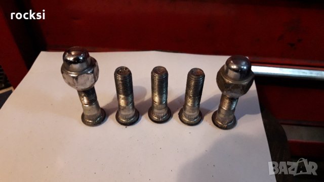 Шпилки за главина за Хюндай IX 55, снимка 3 - Части - 35961653