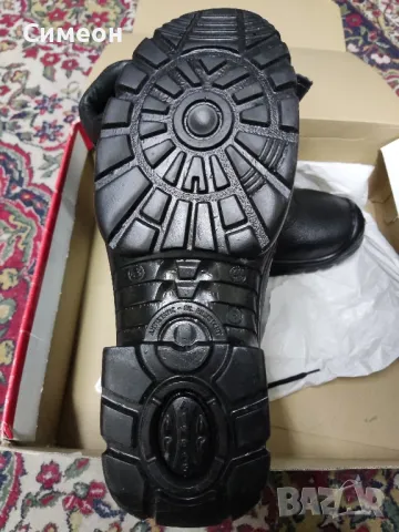 Работни зимни обувки Upower , снимка 4 - Мъжки ботуши - 48296638