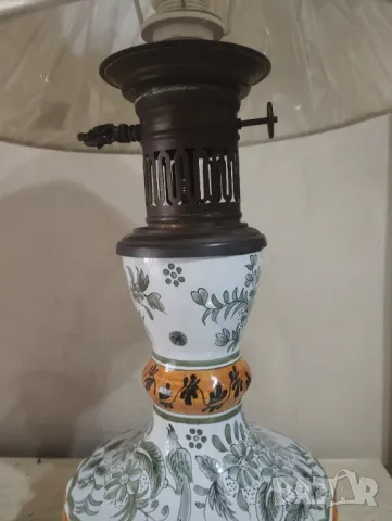 Стара настолна лампа, снимка 3 - Настолни лампи - 47554582