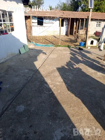 Здравей те продавам къща в село Борисово област Русе има ток вода три стаи подземна кухня маза , снимка 13 - Къщи - 55725059