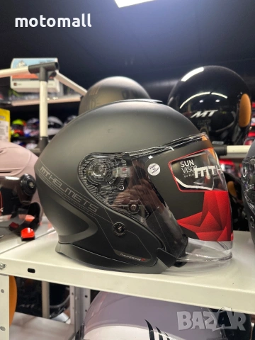 Скутерски каски висок клас с вградени очила и голям визьор, снимка 2 - Аксесоари и консумативи - 53377840