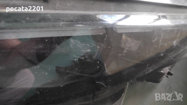 Продавам - оригинален ляв фар за Toyota CHR 2024 г със забележки, снимка 2 - Части - 51763372