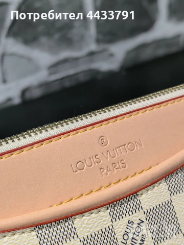 Louis Vuitton чанта тип плик , снимка 10 - Чанти - 52826649