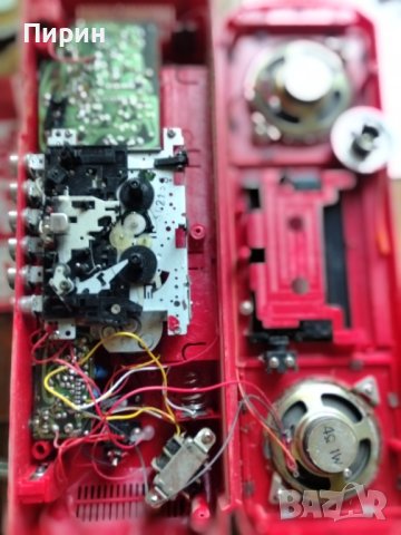 Продавам радиокасетофон "Силвер"