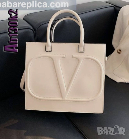 чанти louis vuitton karl legenfeld christian dior valentino garavani, снимка 8 - Чанти - 51442965