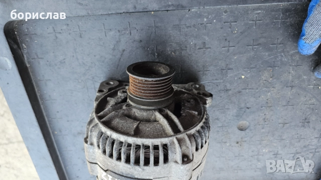 Генератор за Фолксваген голф 3 , снимка 3 - Части - 51598526