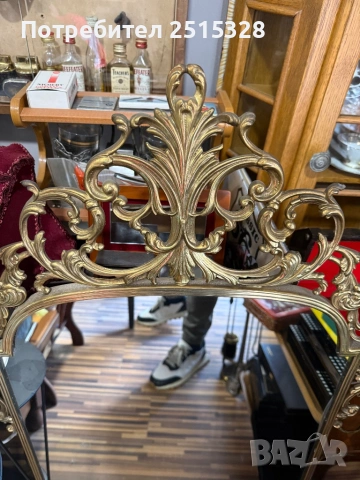 голямо Бароково кристално огледало с месингови орнаменти 60-70 г Италия, снимка 3 - Антикварни и старинни предмети - 53680009